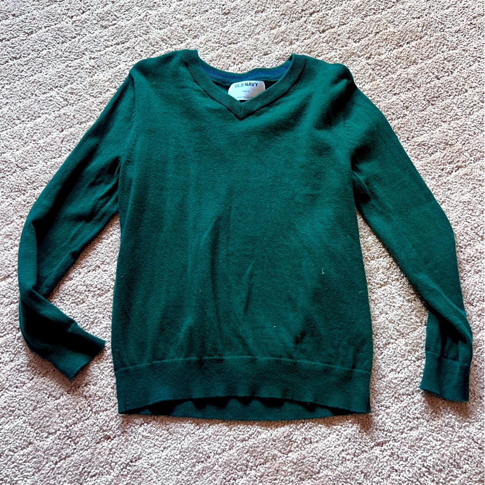 Little Boy V Neck Sweater {Small 6/7}